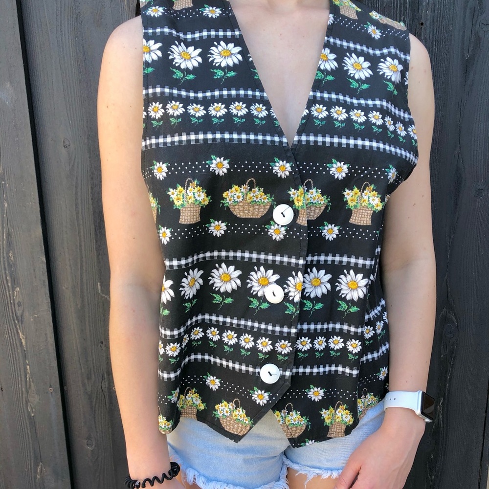 vintage flower vest!